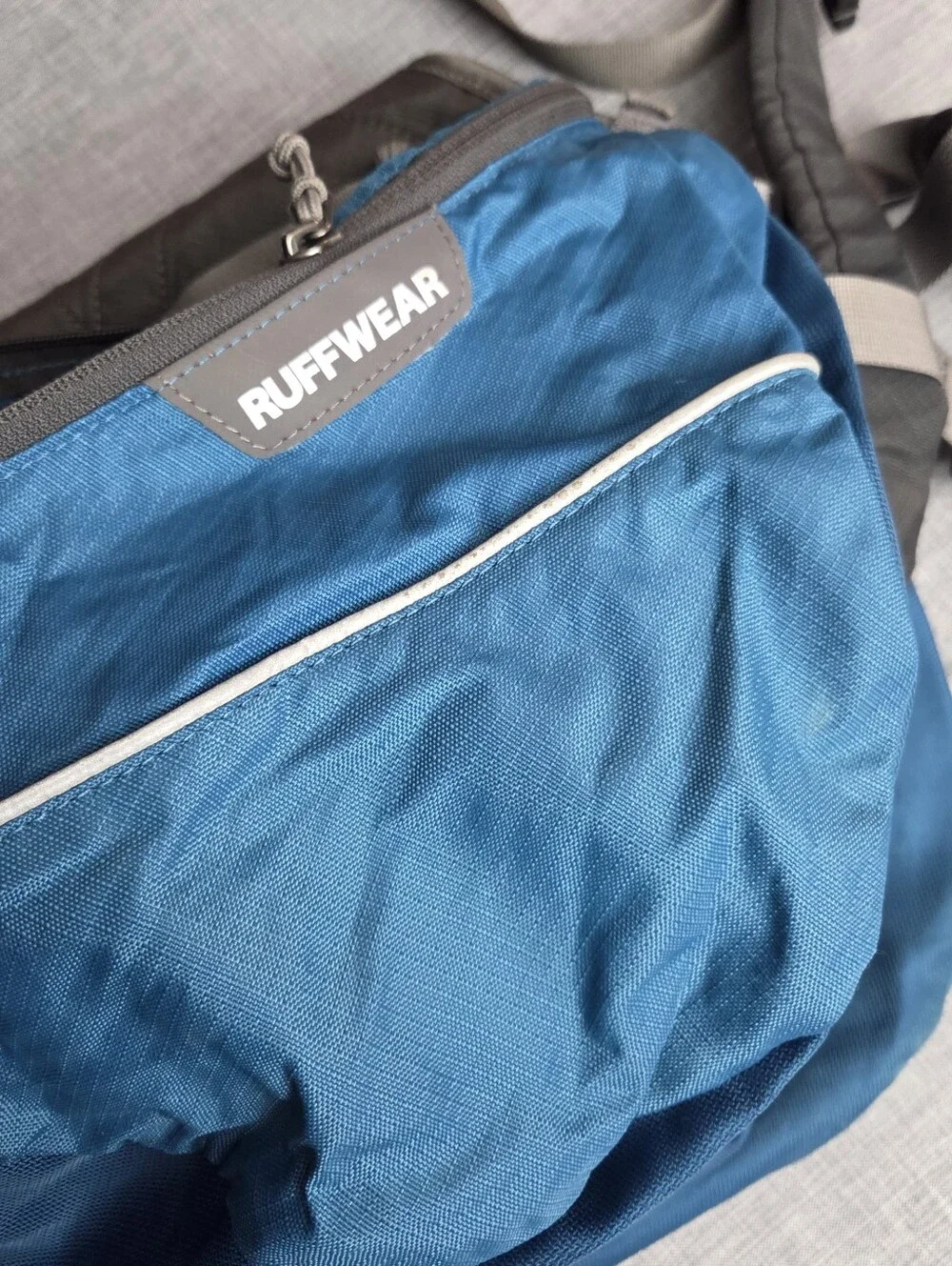 Ruffwear XL/L dog Harness With Large Pockets Blue